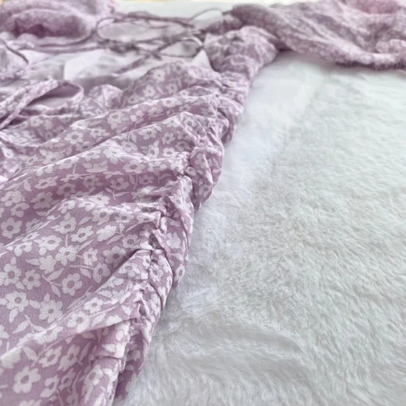 NWT Red Dress Boutique Purple Puff Sleeve Dress w/ Lace Up Open Back - Picture 11 of 16